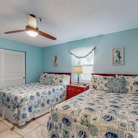 Sea Breeze 608 Apartment St. Pete Beach Exterior photo