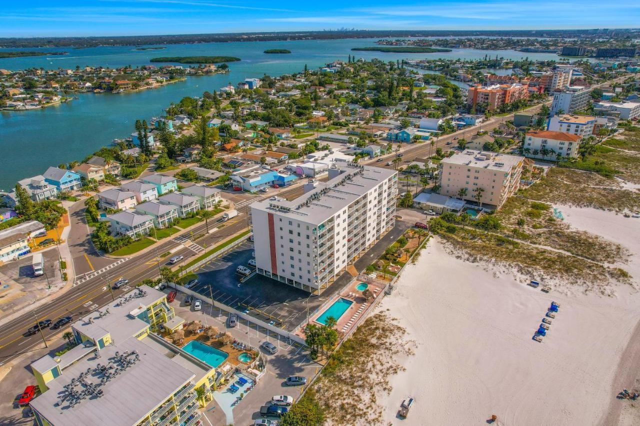 Sea Breeze 608 Apartment St. Pete Beach Exterior photo